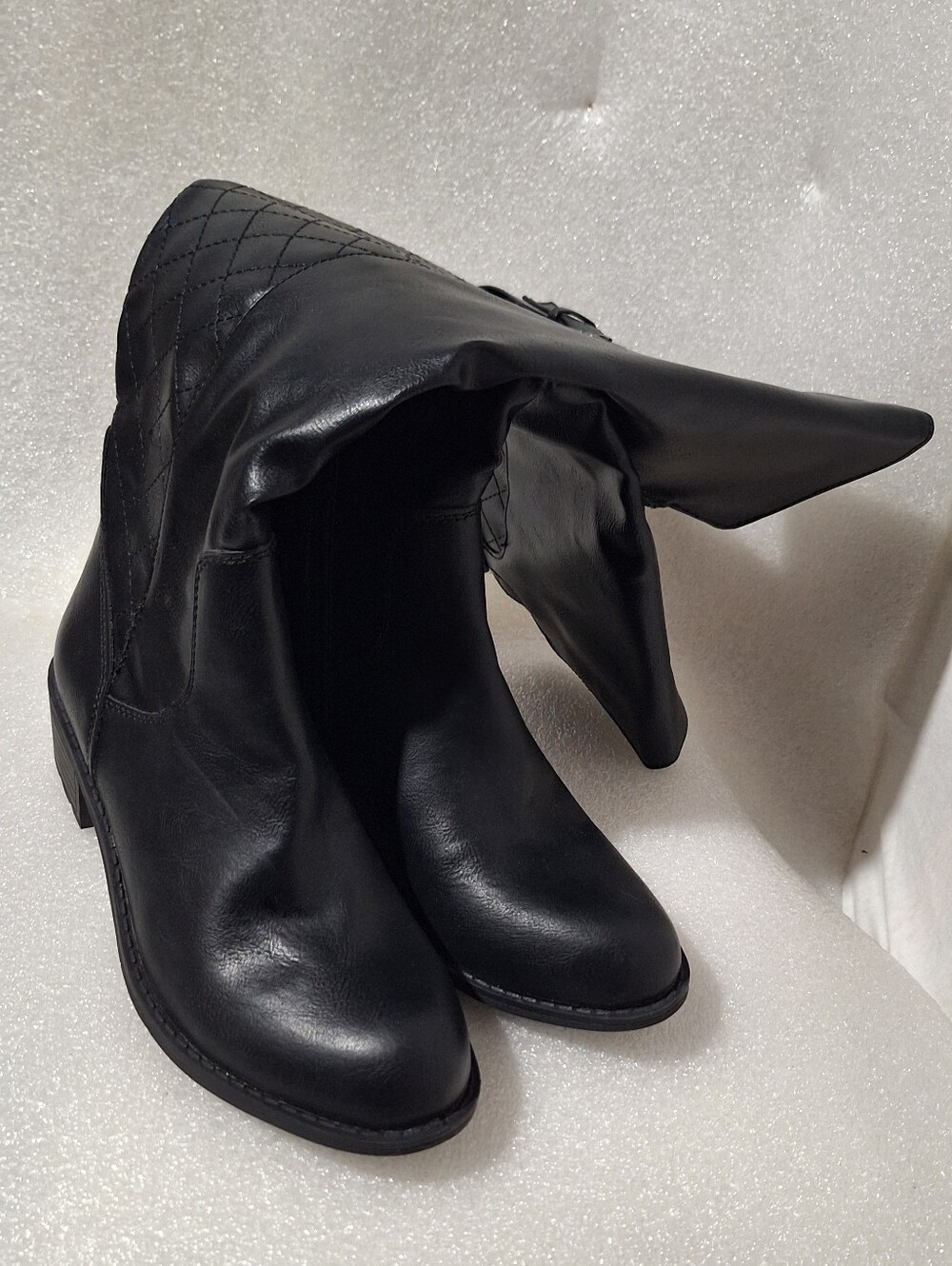 Black Women's Leather Mid-Calf Boots